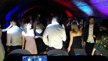 Pair of db sub 15h and rcf 710a tops