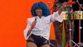 Africa Expres - 'Defiant Ones' (Orange Stage)
