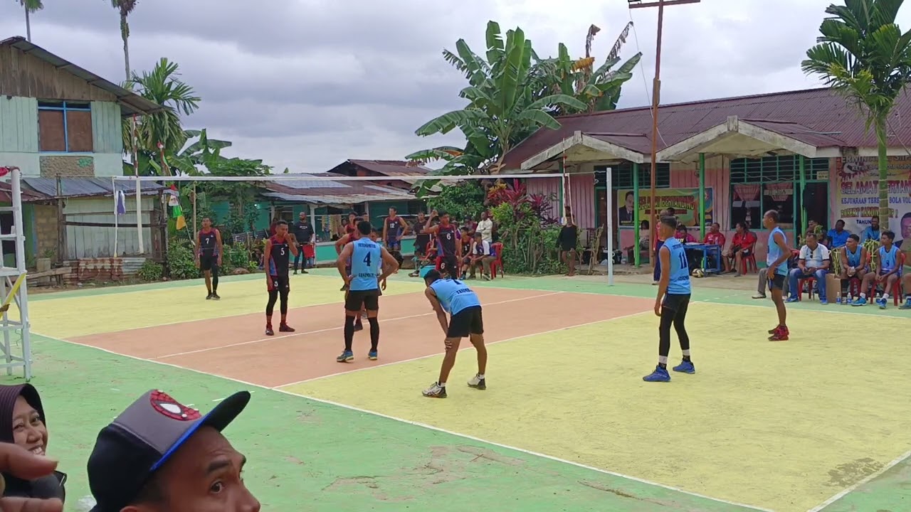 Babak 8 Besar💪 di Doom Sorkep,,         Tim Volly Tutunametal VS Tim AREGAL Kota Sorong