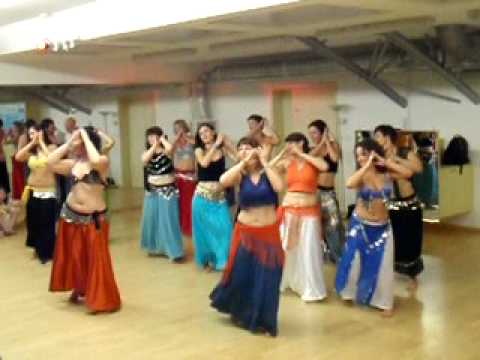 Video: Kako Vezeti Steznik Za Trebušni Ples