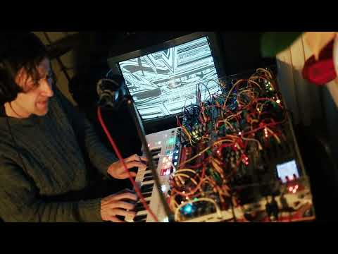 Peter Piek - Ghost (Live on modular)