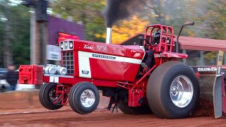 Tractor Pull 2023: Pro Farm Tractors. Diesels In Dark Corners Friday Session.