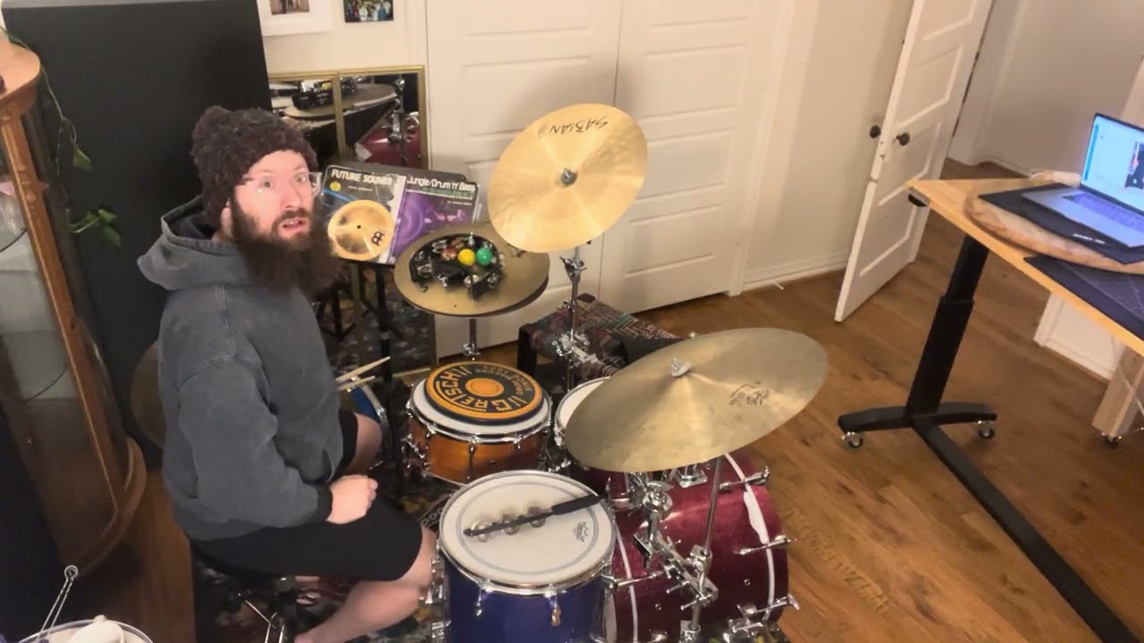 Snow day practice pad lesson: finger bounces, open/close, Moeller, mixing rudiments 👻 T(G)N 