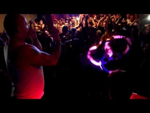 KONCERT: PEJA / SLUMS ATTACK / ŚLIWA / DJ DECKS LONDYN 20/20 EVERGREEN TOUR OFFICIAL VIDEO