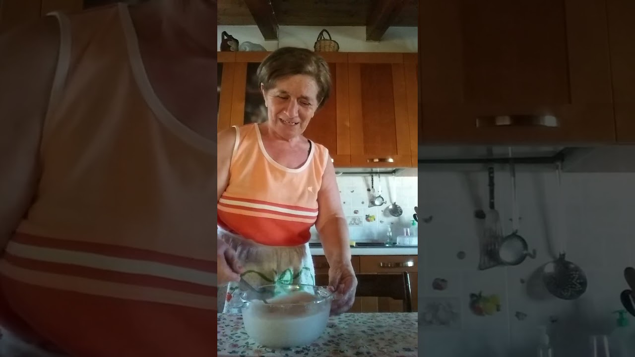 'Ammendulata' latte di mandorla fatto in casa #cucinaitaliana #cucinacalabrese #drink