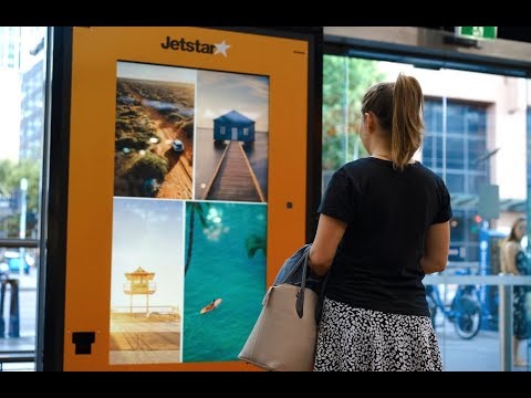 Jetstar uses eye tracking technology to gift dream holidays for Christmas | JCDecaux Australia