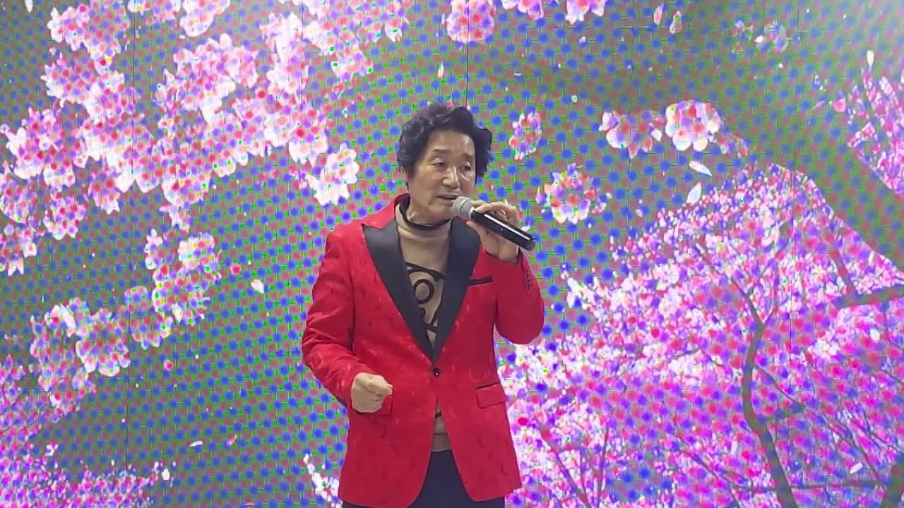 강창원 시니어가수 