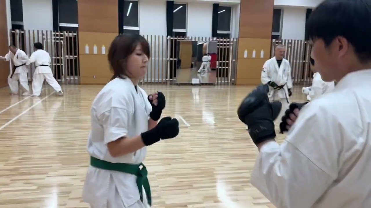 極真空手シニアの会　40歳からのスパーリング　60歳でもまだ強くなれる