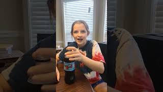 Trying the DreamWorld Coca-Cola Zero screenshot 2