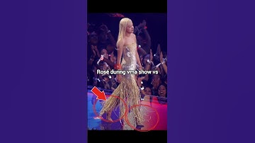 Rosé hates heels for sure 💀🤣 #rosé #fypviralシ #ytshorts #blqckpink #blink @roses_are_rosie