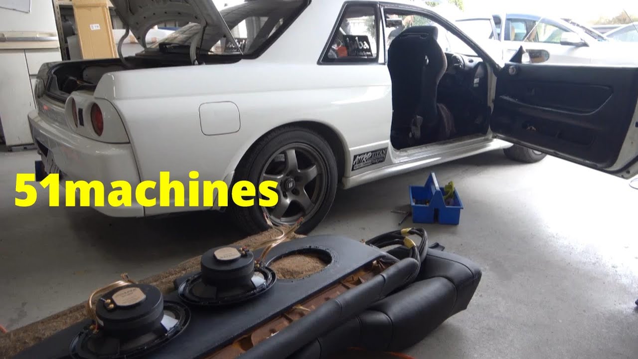 名車32GT-R の屋根を剥がしちゃって！大丈夫ですか？ - YouTube