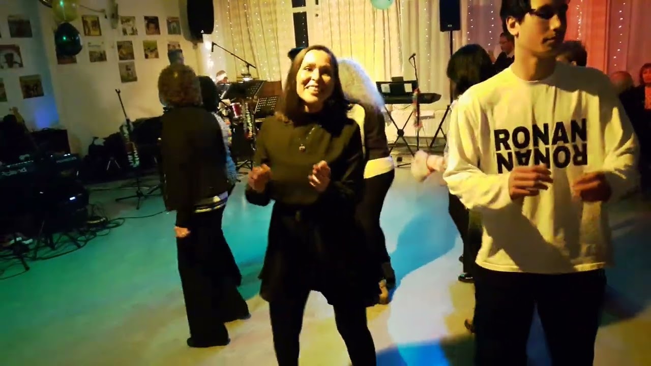 Deel-8) * 80 Jarige Guus *, M.m.v. * Cliff and his Lone Stars * . Zondag 22 Feb.2026. Koog a/d Zaan