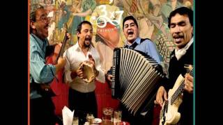 Miniatura de vídeo de "Me persigno con los clavos - Daniel Muñoz, Felix Llancafil y 3 x 7 Veintiuna"