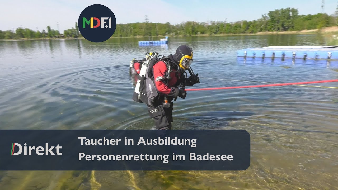 Taucher der Berufsfeuerwehr