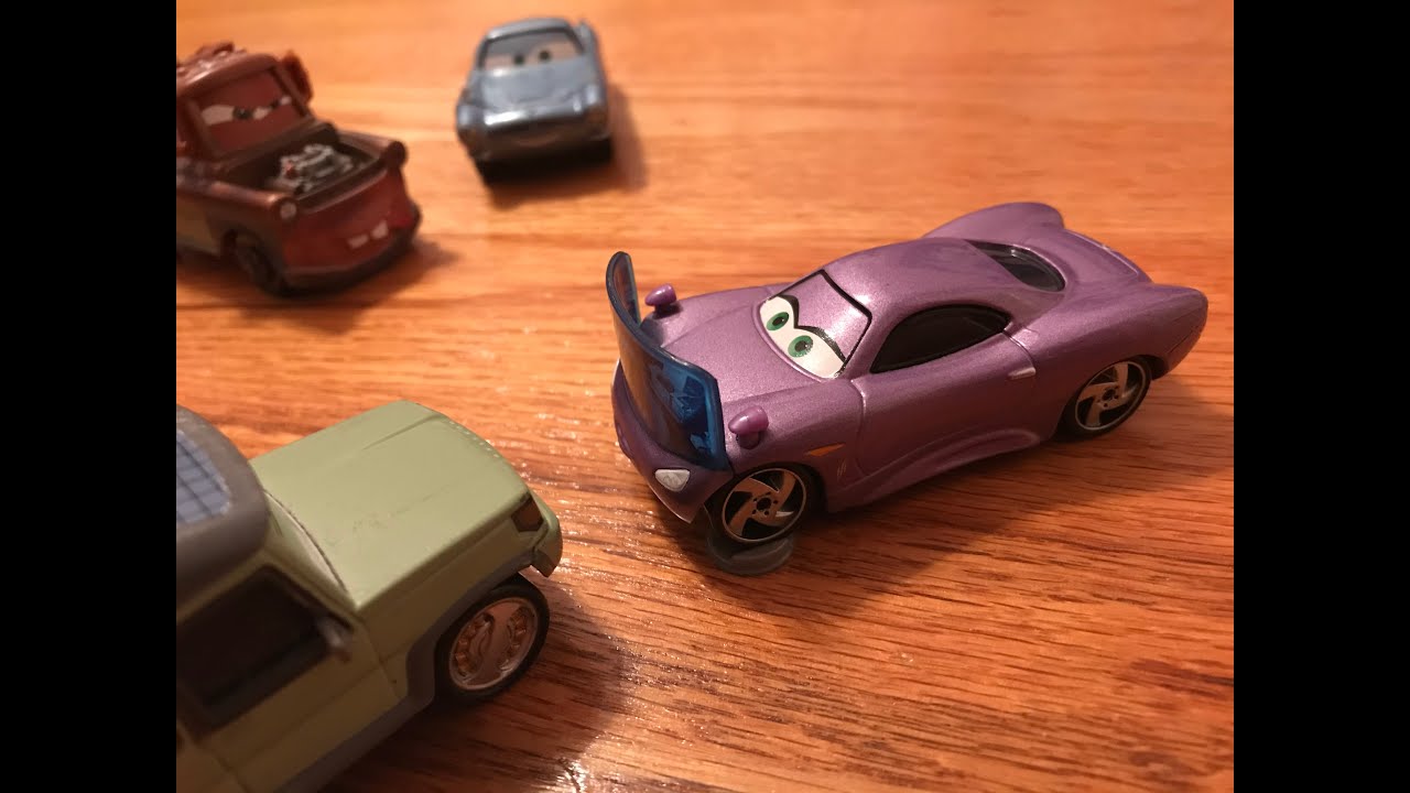 Disney Cars 2013 Palace Chaos Holley Shiftwell with Screen Review - YouTube