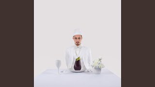 yoga (feat. Rebecca Black) - bbno$