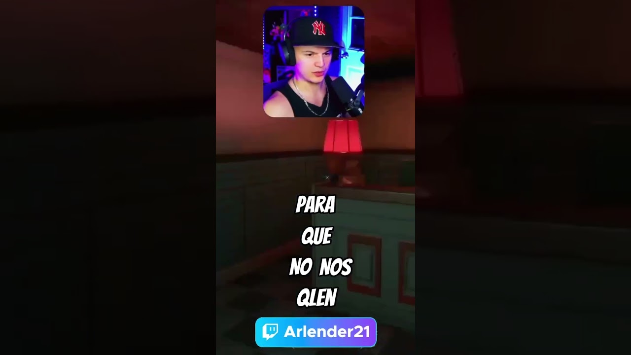 No quites los ojos el gabinete
