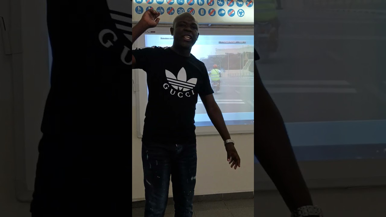 Tema: Marcas rodoviárias ( ART. 55  RST)