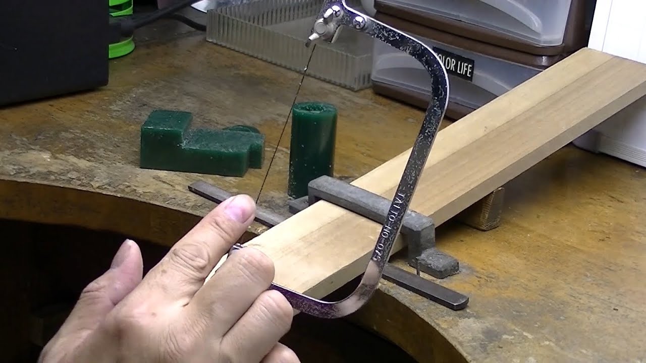 糸ノコの使い方