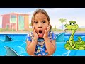 Gatinha das Artes e seu irmão Davi se divertem na piscina | Funny Story for Kids