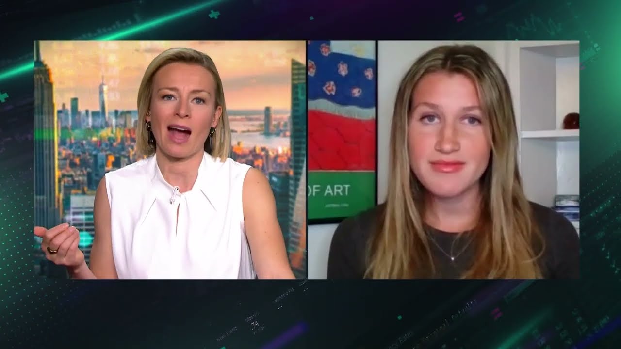 Bloomberg Technology 12/15/2022 –  Musk Sells More Shares, Tiktok Ban, Trump NFT