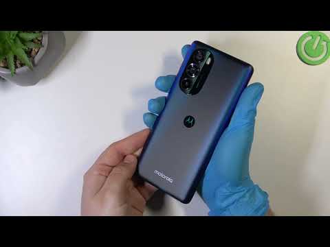 motorola edge 30 pro cosmos blue color pres MP4