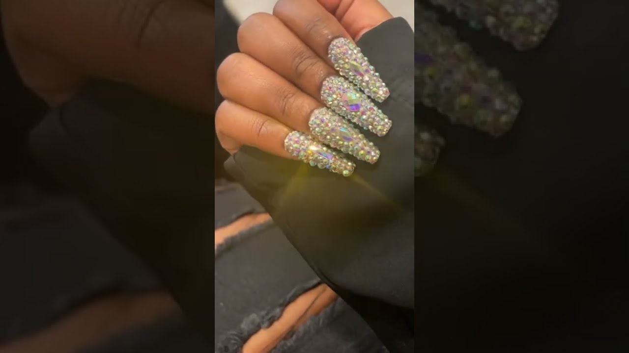 All bling press on set NO FILTER SadityCityNBeauty.com 💎