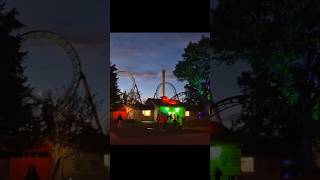 Carowinds scare mazes with the boyyys #carowinds #usa #themepark #halloween #scary