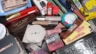 Покупки косметики. Пудра, хайлайтер, тени, помады и многое другое….💄🙃