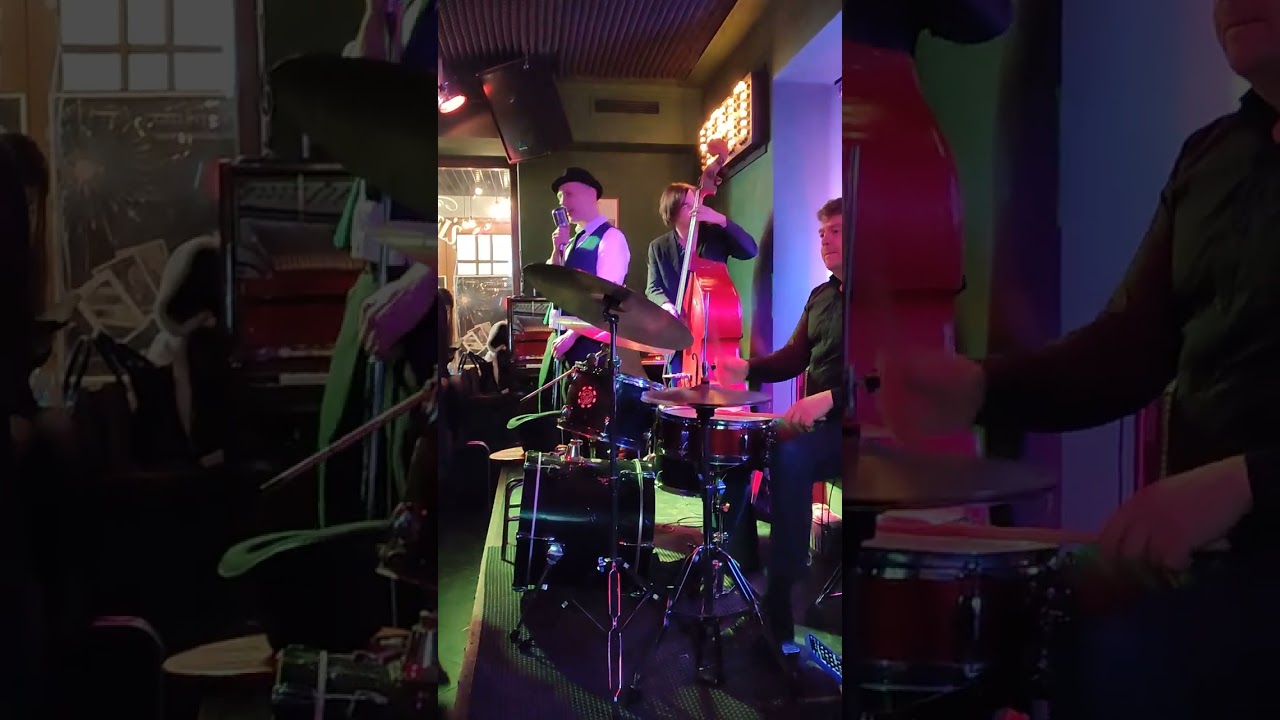 Билли Новик в the Hat Bar  ул. Белинского д.9, 09.02.24