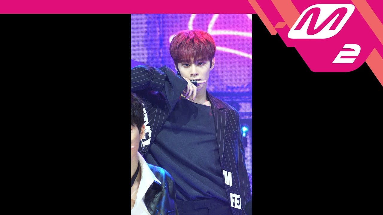 [MPD직캠] 업텐션 우신 직캠 'CANDY LAND' (UP10TION WOOSHIN FanCam) | @MCOUNTDOWN_2018.3.15