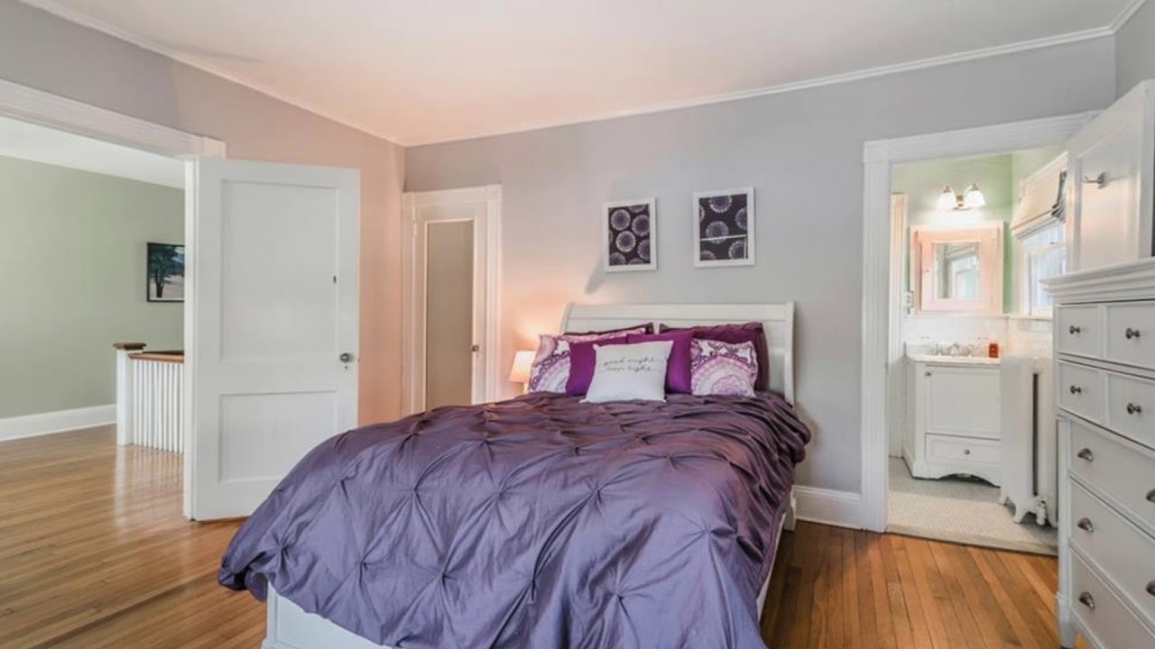 53 Walbridge Rd,  W Hartford, CT Unbranded 06119 2