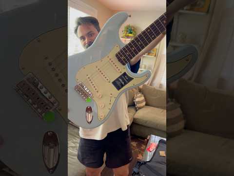Fen, long time no see! Come on in buddy! #unboxing #guitar #fender #musician