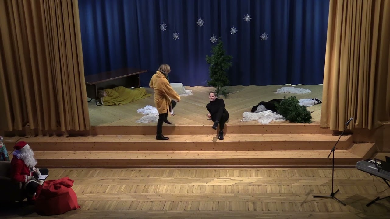 Leisi Kooli 9kl jõulunäidend