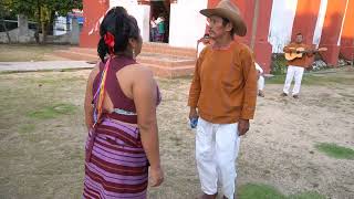 Se'e Raa Ñuu Savi tocando el Son de la Calandria de nuestro pueblo de San Pedro Jicayan.