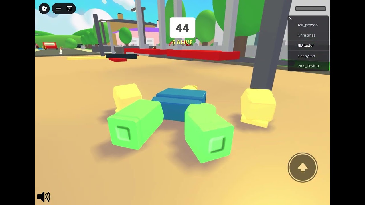 RUN OR GET EATEN BY THE GIANT In ROBLOX