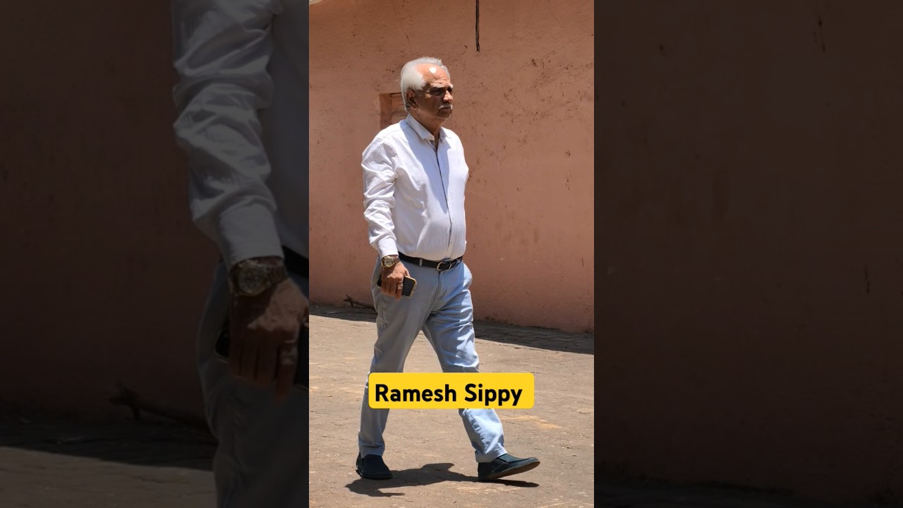 Sholey Movie Director Ramesh Sippy at Anil Boney Kapoor mother Last Rites 