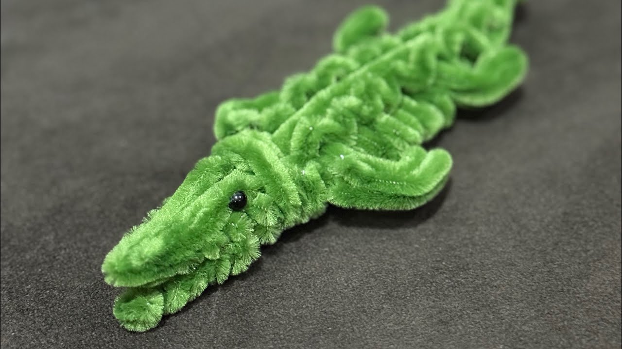 #diy#How to make crocodile 🐊 with pipe cleaners🔥🔥🔥# pipecleaner  crafts