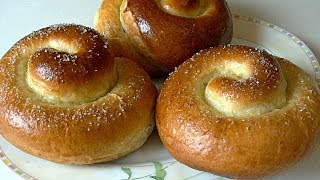 Булочки с вишней,сдобные дрожжевые . Булочки с вишней,сдобные дрожжевые .