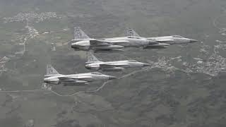 JF-17 of the PAF (Black Panthers) No 16 Squadron flying in a Finger-four formation filmed from a F16 screenshot 4