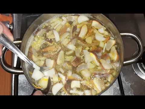 Видео рецепт Суп из белых грибов
