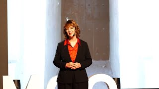Open That Door! | Hanlie Viljoen | TEDxMalvern College Qingdao