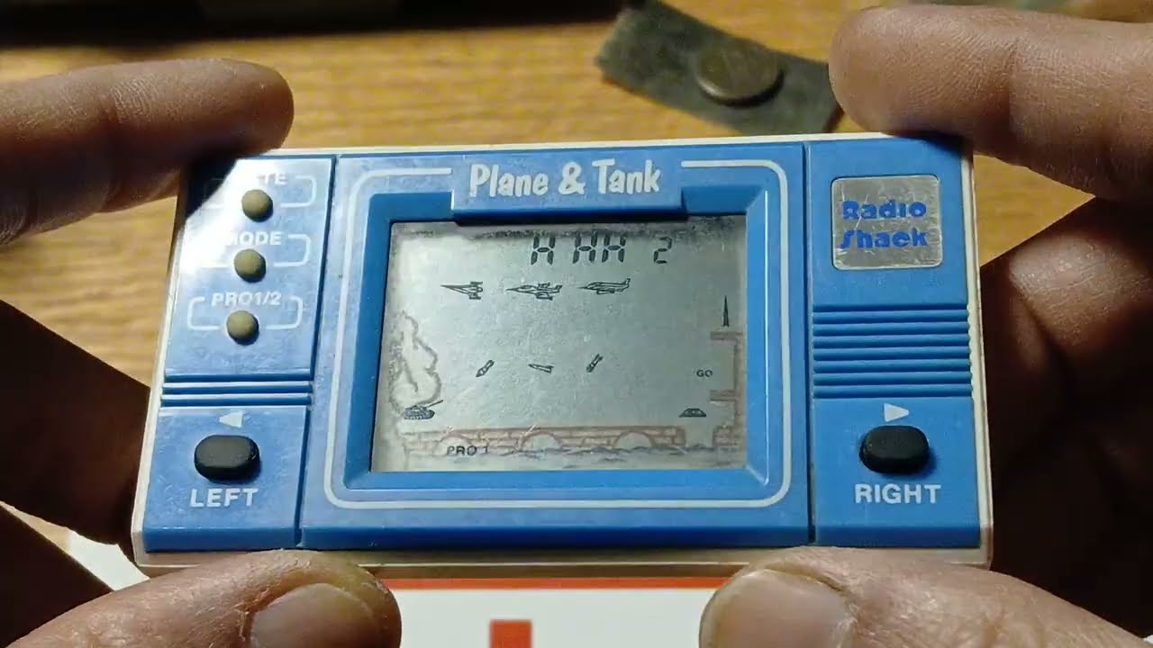 Plane and Tank - Full Gameplay, Program 1 - High Score 1,000 points - vintage Radio Shack LCD game