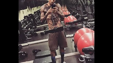 Lionel Richie's son Milo 'is arrested at Heathrow for claiming he had a bomb in his bag