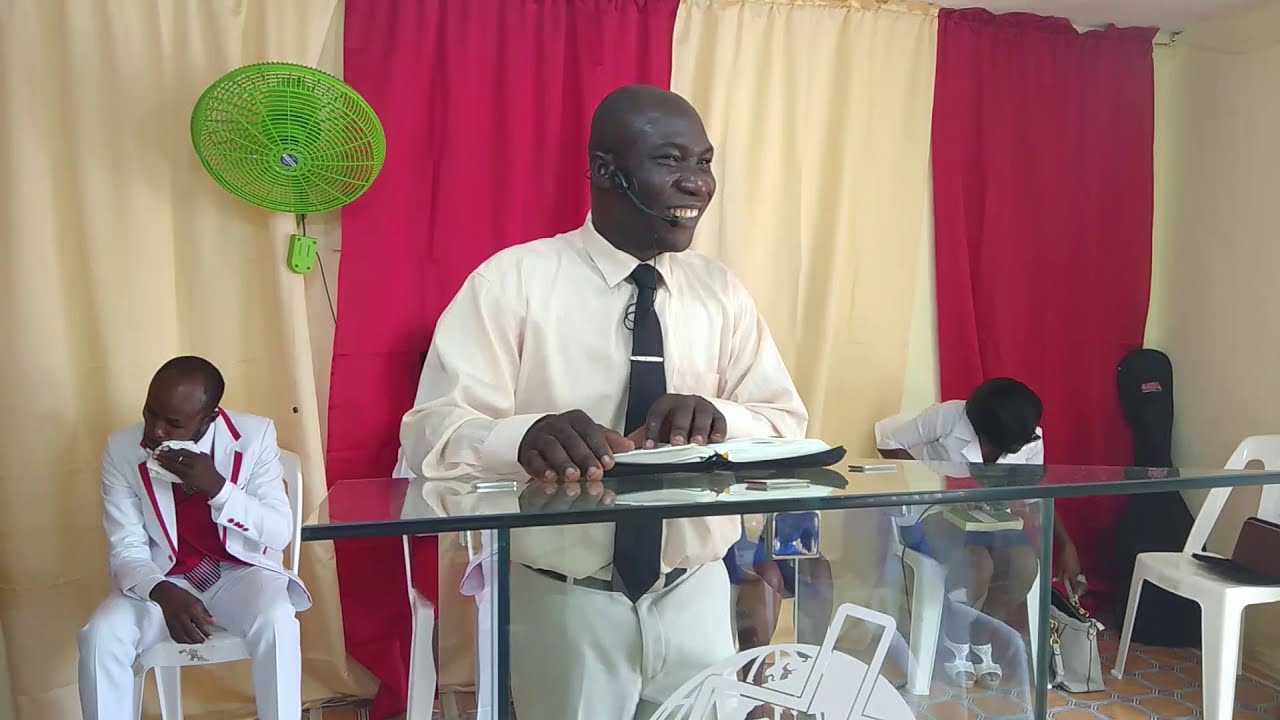 PREDICATION PAR L'EVANGELISTE LUCIEN SAINTCYR 15/11/2020 (1ere partie) YouTube