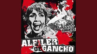 Video thumbnail of "Alfiler de Gancho - Maldita Melodía"