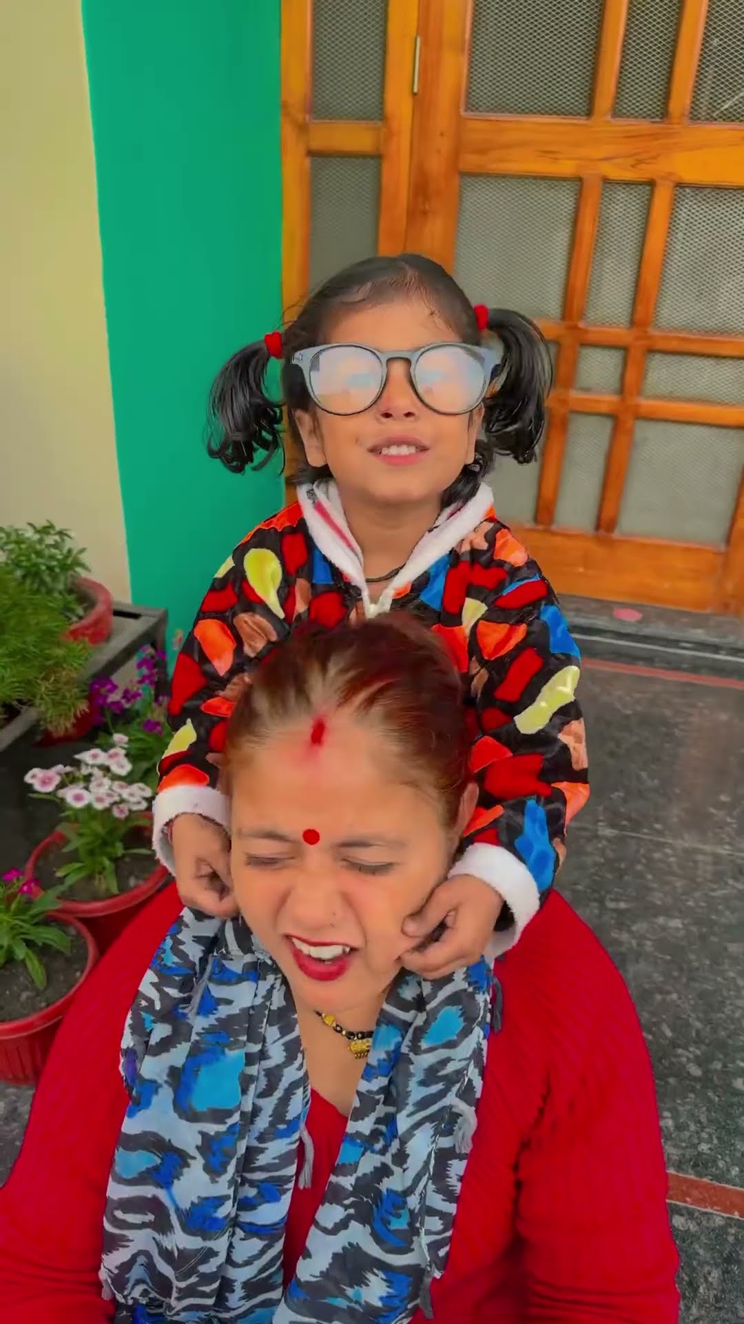 Mummy Ki Roti Gol Gol ?? #shorts #funny #ytshorts #trending #roti #ytshorts