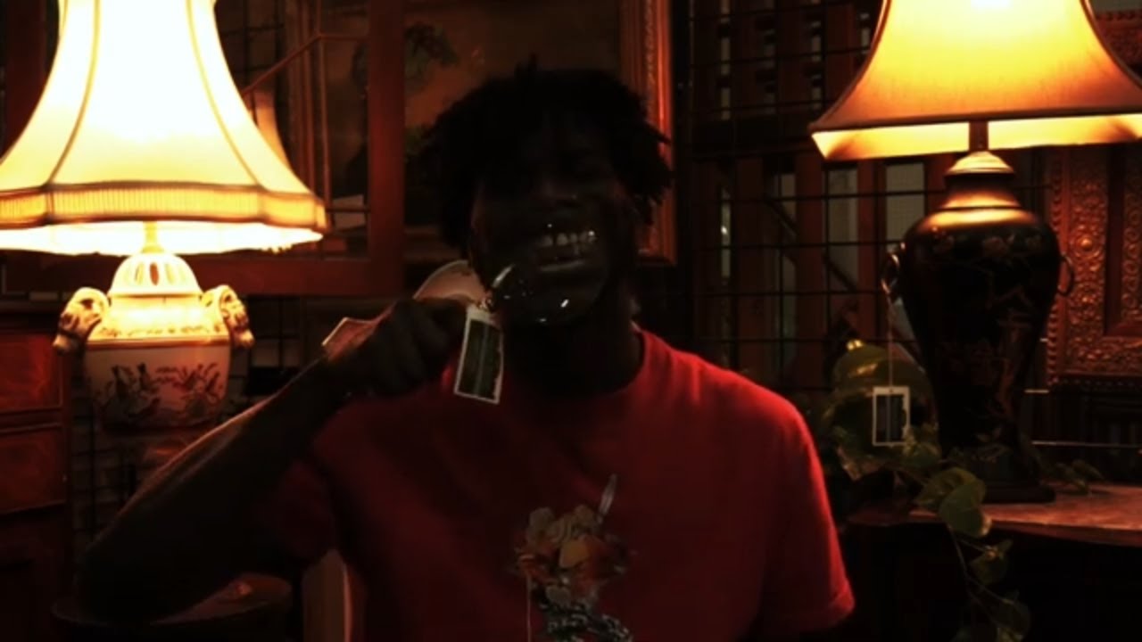 Muchi Rapper Muchi- STOP COMPARING LIVES (Official Visualizer) - YouTube