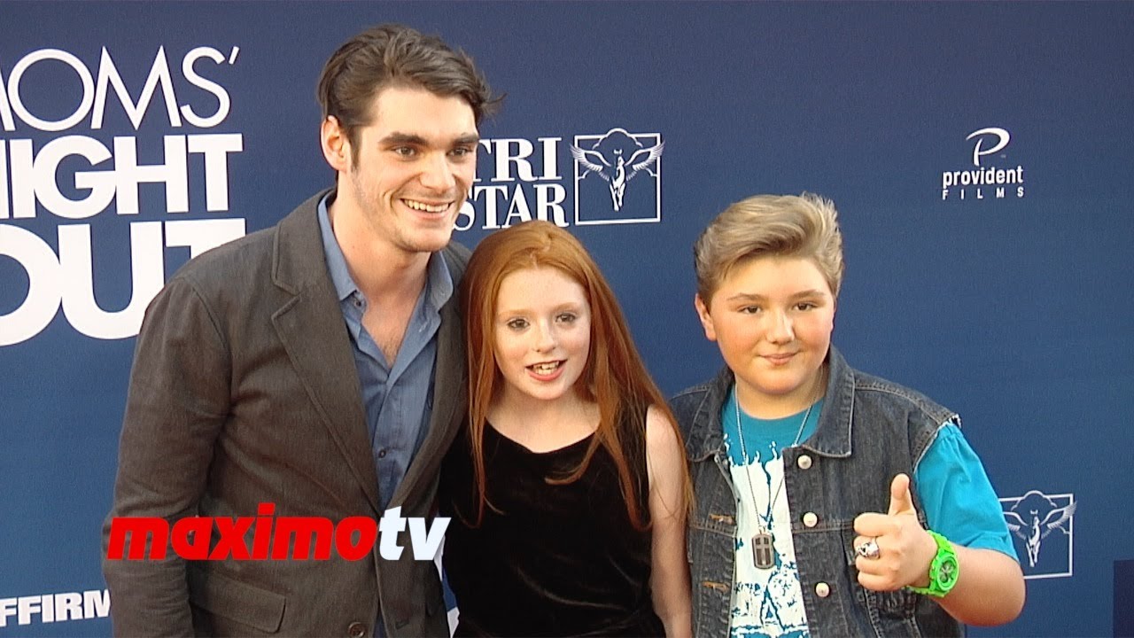 RJ Mitte "Moms' Night Out" Premiere Switched at Birth Breaking Bad
