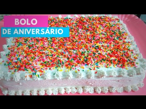 BOLO DE ANIVERSÁRIO COM DOIS RECHEIOS ( RECHEIO DE LEITE NINHO E CHOCOLATE)
